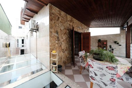 Suíte 1 de casa à venda com 4 quartos, 192m² em Parque Savoi City, São Paulo