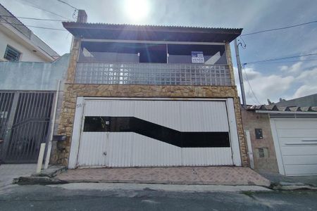 Casa à venda com 192m², 4 quartos e 2 vagasFachada