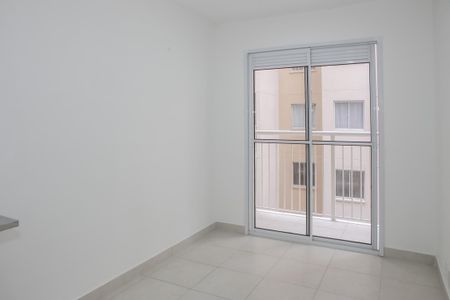 Apartamento para alugar com 32m², 1 quarto e sem vagaSala e Cozinha