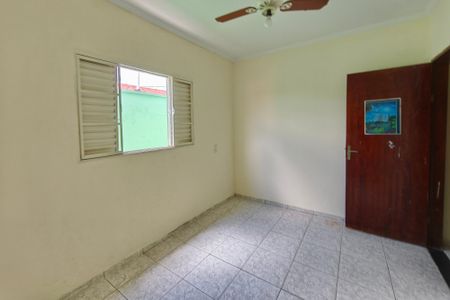 Casa à venda com 300m², 2 quartos e 3 vagasQuarto 2