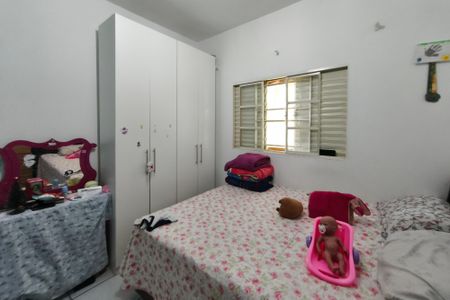 Casa à venda com 300m², 2 quartos e 3 vagasCasa 3 - Quarto