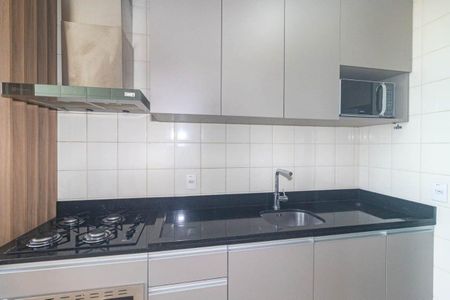 Cozinha  de apartamento para alugar com 1 quarto, 40m² em Floresta, Porto Alegre