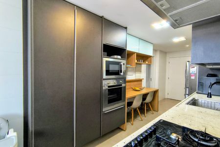 Apartamento para alugar com 160m², 4 quartos e 3 vagasCozinha