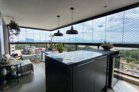 Apartamento para alugar com 160m², 4 quartos e 3 vagasVaranda Gourmet com acesso a Sala e ao Suíte Canadense 1