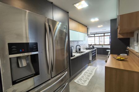 Apartamento para alugar com 160m², 4 quartos e 3 vagasCozinha