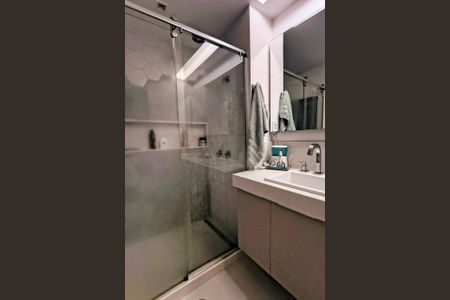 Apartamento para alugar com 160m², 4 quartos e 3 vagasBanheiro da Suite 2