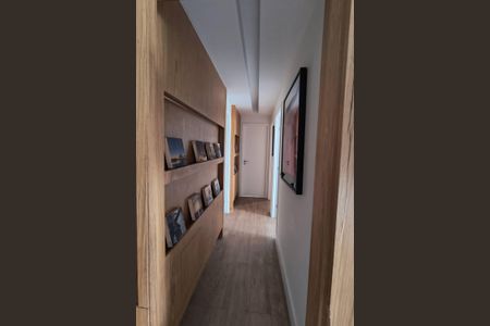 Apartamento para alugar com 160m², 4 quartos e 3 vagasCorredor de Acesso aos Dormitórios