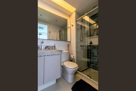 Apartamento para alugar com 160m², 4 quartos e 3 vagasBanheiro da Suite 1