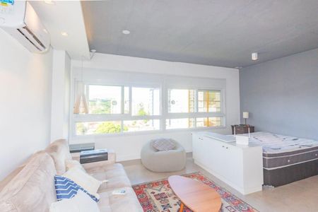 Quarto  de kitnet/studio para alugar com 1 quarto, 42m² em Partenon, Porto Alegre