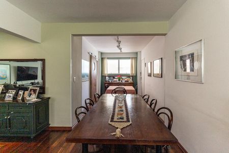 Apartamento à venda com 154m², 2 quartos e 2 vagas Apartamento à venda com 154m², 2 quartos e 2 vagasSala