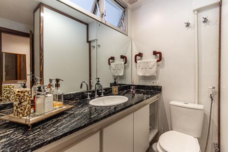 Apartamento à venda com 154m², 2 quartos e 2 vagas Apartamento à venda com 154m², 2 quartos e 2 vagasBanheiro