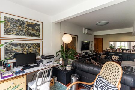 Apartamento à venda com 154m², 2 quartos e 2 vagas Apartamento à venda com 154m², 2 quartos e 2 vagasSala