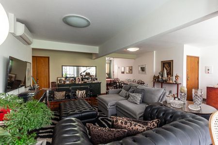 Apartamento à venda com 154m², 2 quartos e 2 vagas Apartamento à venda com 154m², 2 quartos e 2 vagasSala