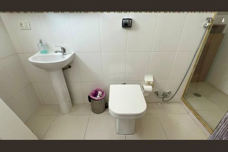 Apartamento para alugar com 125m², 3 quartos e 2 vagasBanheiro da Suíte