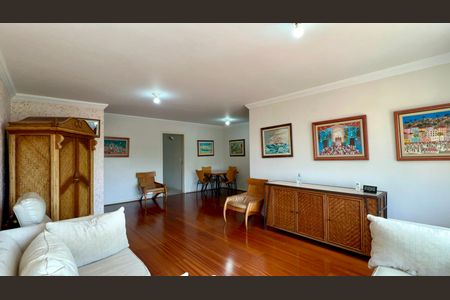 Apartamento para alugar com 125m², 3 quartos e 2 vagasSala