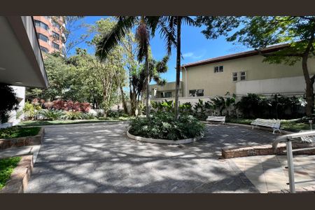 Apartamento para alugar com 125m², 3 quartos e 2 vagasÁrea comum