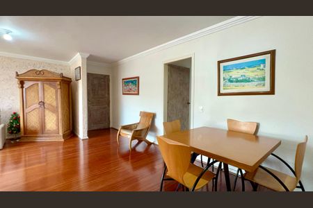 Apartamento para alugar com 125m², 3 quartos e 2 vagasSala