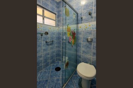 Apartamento para alugar com 75m², 2 quartos e sem vaga Apartamento para alugar com 75m², 2 quartos e sem vagaBanheiro da suite