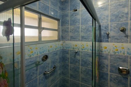 Apartamento para alugar com 75m², 2 quartos e sem vaga Apartamento para alugar com 75m², 2 quartos e sem vagaBanheiro da suite