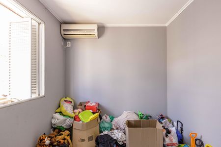 Quarto de apartamento à venda com 2 quartos, 70m² em Sarandi, Porto Alegre