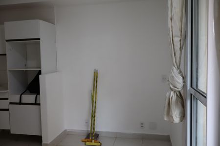 Sala de apartamento para alugar com 1 quarto, 37m² em Vila Ema, São Paulo