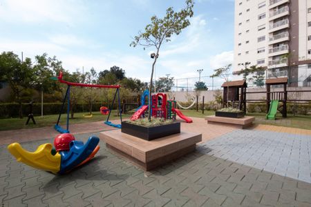 Apartamento à venda com 82m², 3 quartos e 2 vagasÁrea comum - Playground