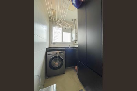 Apartamento à venda com 82m², 3 quartos e 2 vagasCozinha e Área de Serviço