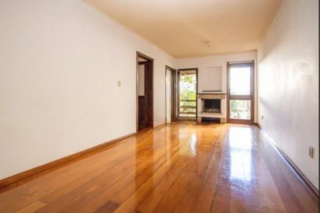 Sala  de apartamento para alugar com 2 quartos, 99m² em Higienópolis, Porto Alegre