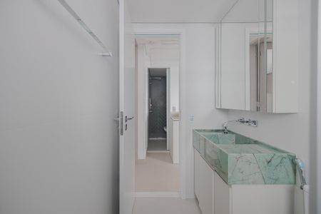 Apartamento à venda com 70m², 1 quarto e 1 vagaBanheiro