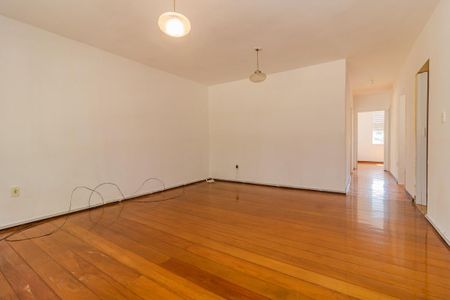 Casa para alugar com 3 quartos, 200m² em Santa Tereza, Porto Alegre