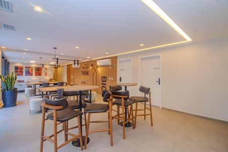 Apartamento para alugar com 48m², 1 quarto e 1 vagaÁrea comum - Salão de festas