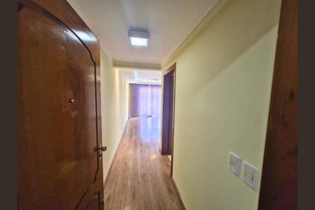 Apartamento para alugar com 90m², 2 quartos e 1 vaga Apartamento para alugar com 90m², 2 quartos e 1 vagaEntrada