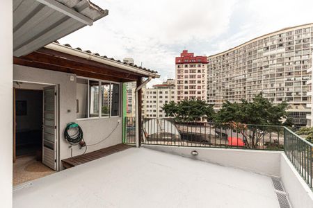 Apartamento à venda com 82m², 2 quartos e sem vaga Apartamento à venda com 82m², 2 quartos e sem vagaVaranda da Sala