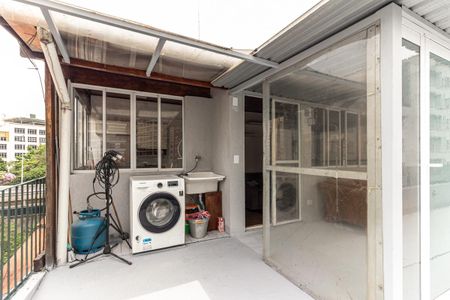 Apartamento à venda com 82m², 2 quartos e sem vaga Apartamento à venda com 82m², 2 quartos e sem vagaÁrea de Serviço