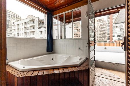 Apartamento à venda com 82m², 2 quartos e sem vaga Apartamento à venda com 82m², 2 quartos e sem vagaJacuzzi