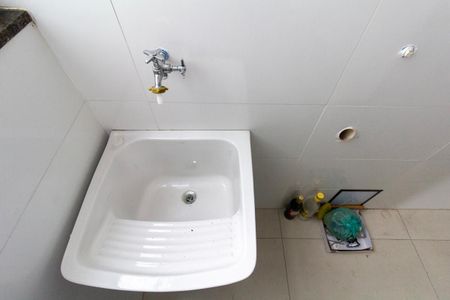 Apartamento para alugar com 40m², 2 quartos e sem vagaCozinha e Área de Serviço