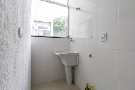 Apartamento para alugar com 40m², 2 quartos e sem vagaCozinha e Área de Serviço