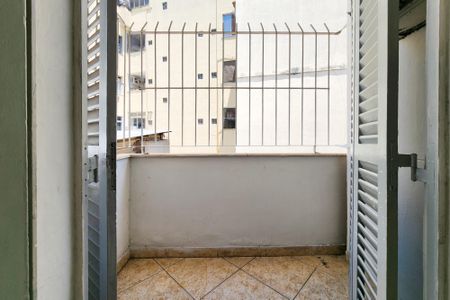 Apartamento para alugar com 68m², 2 quartos e sem vaga Apartamento para alugar com 68m², 2 quartos e sem vagaVaranda do Quarto 2