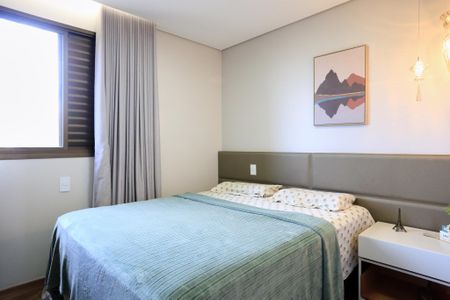 Apartamento à venda com 90m², 3 quartos e 2 vagasSuíte