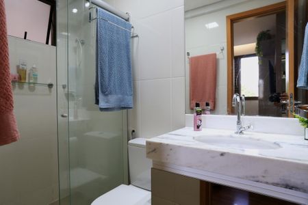 Apartamento à venda com 90m², 3 quartos e 2 vagasBanheiro da Suíte