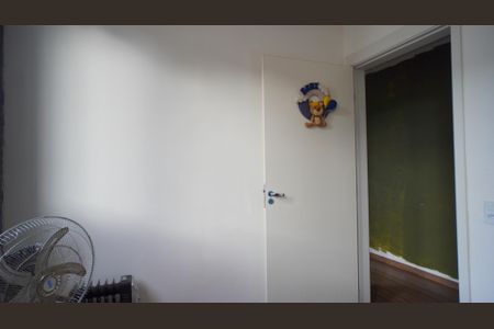 Quartos 1 de apartamento para alugar com 2 quartos, 48m² em Restinga, Porto Alegre