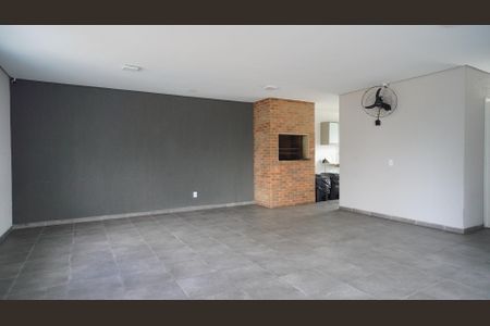 Apartamento para alugar com 48m², 2 quartos e 1 vaga Apartamento para alugar com 48m², 2 quartos e 1 vagaÁrea comum - Salão de festas