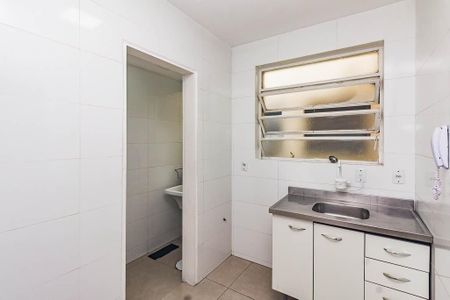 Cozinha  de apartamento para alugar com 1 quarto, 41m² em Petrópolis, Porto Alegre