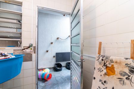 Casa à venda com 137m², 3 quartos e 2 vagasÁrea de Serviço