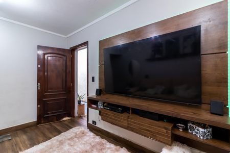 Casa à venda com 137m², 3 quartos e 2 vagasSala