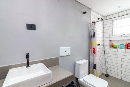 Casa à venda com 137m², 3 quartos e 2 vagasBanheiro da Suíte 2