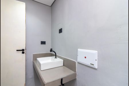 Casa à venda com 137m², 3 quartos e 2 vagasBanheiro da Suíte 2