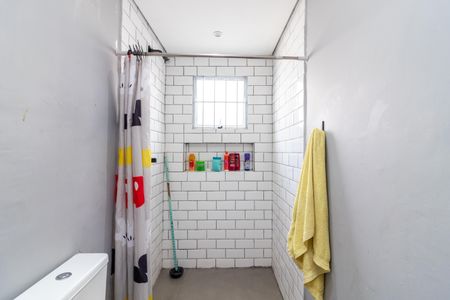 Casa à venda com 137m², 3 quartos e 2 vagasBanheiro da Suíte 2