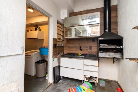 Casa à venda com 137m², 3 quartos e 2 vagasChurrasqueira