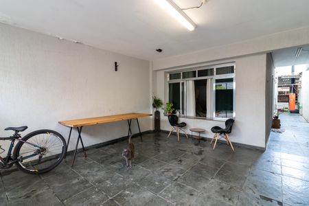 Casa à venda com 137m², 3 quartos e 2 vagasGaragem